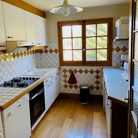 Apartment 4-season