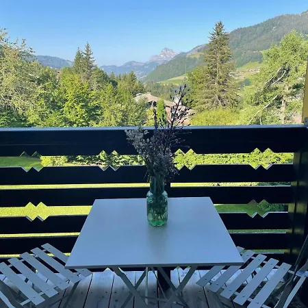 4-season Apartment Megeve